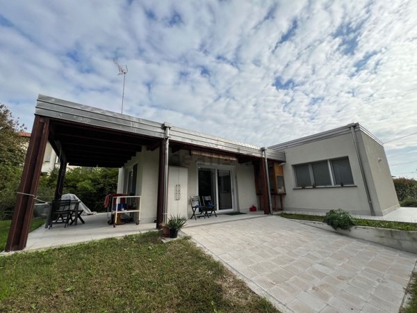 appartamento in vendita a Ravenna in zona Classe