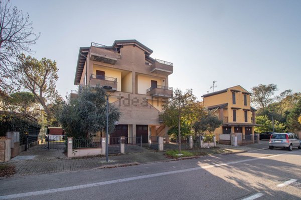 quadrivano in vendita a Ravenna in zona Lido di Savio