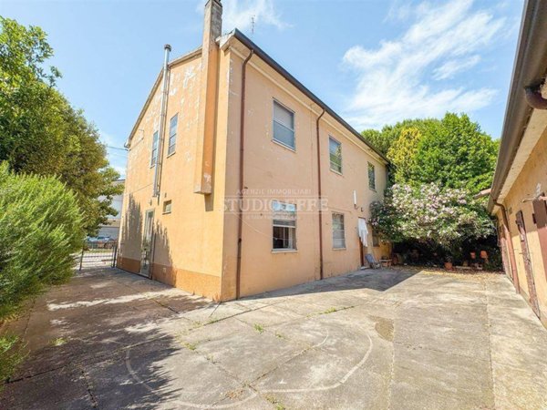 appartamento in vendita a Ravenna in zona Piangipane