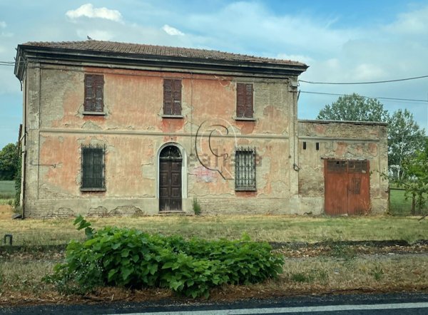 casa indipendente in vendita a Ravenna in zona San Pietro in Campiano