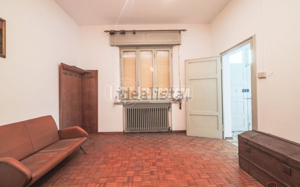 pentavano in vendita a Ravenna