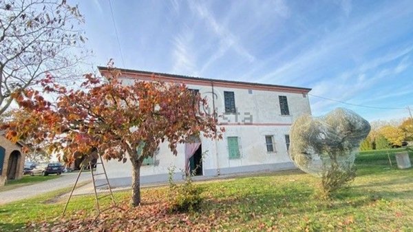 casa indipendente in vendita a Ravenna in zona Ghibullo