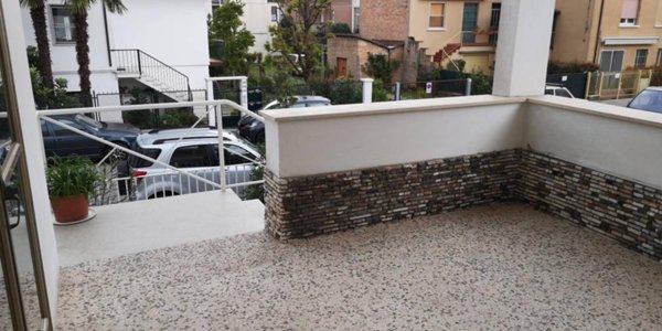 casa indipendente in vendita a Ravenna