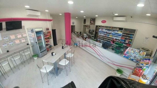 negozio in vendita a Ravenna in zona Centro Storico