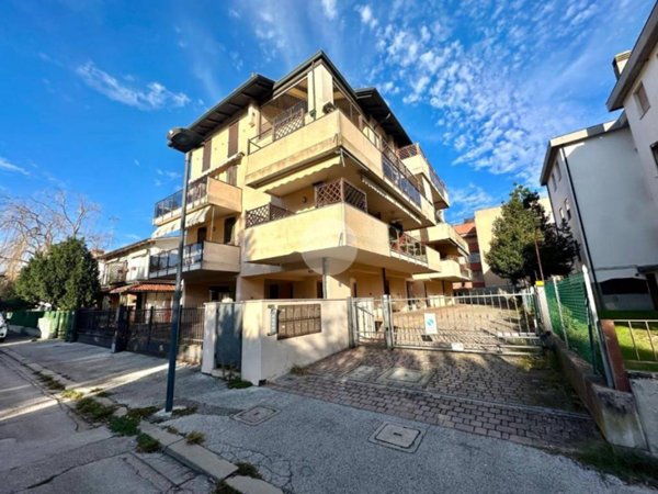 appartamento in vendita a Ravenna in zona Marina di Ravenna