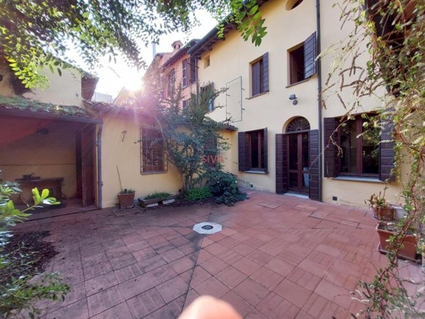 casa indipendente in vendita a Ravenna in zona Centro Storico