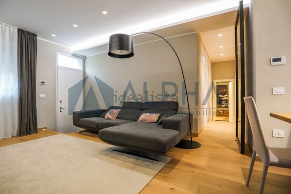 casa indipendente in vendita a Ravenna in zona Centro Storico