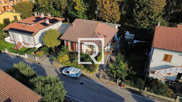 casa indipendente in vendita a Ravenna in zona Santo Stefano