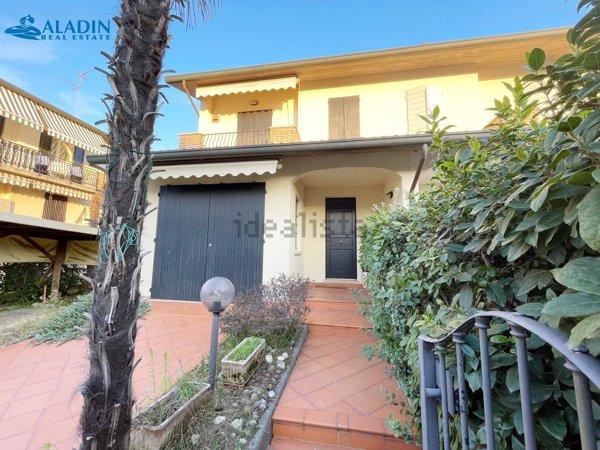 casa indipendente in vendita a Ravenna