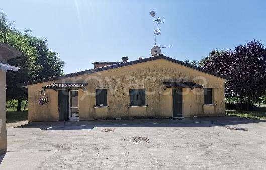 appartamento in vendita a Ravenna in zona Camerlona