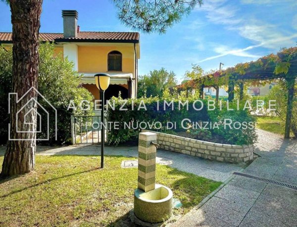 casa indipendente in vendita a Ravenna in zona Punta Marina Terme
