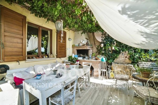 casa indipendente in vendita a Ravenna in zona Centro Storico