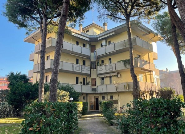 appartamento in vendita a Ravenna in zona Lido Adriano