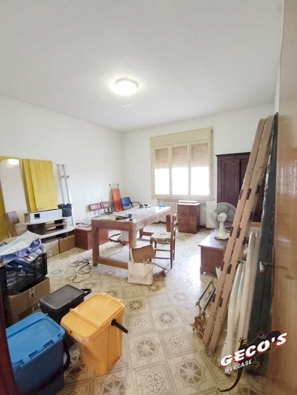 casa indipendente in vendita a Ravenna in zona Camerlona