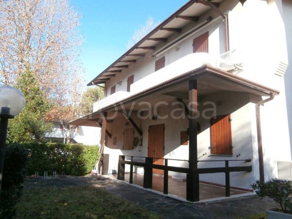 casa indipendente in vendita a Ravenna in zona Lido di Classe