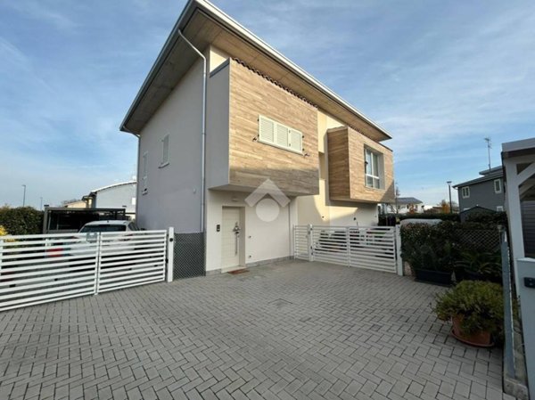 appartamento in vendita a Ravenna in zona Ponte Nuovo