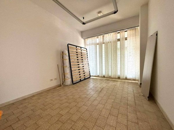 negozio in vendita a Ravenna in zona Casal Borsetti