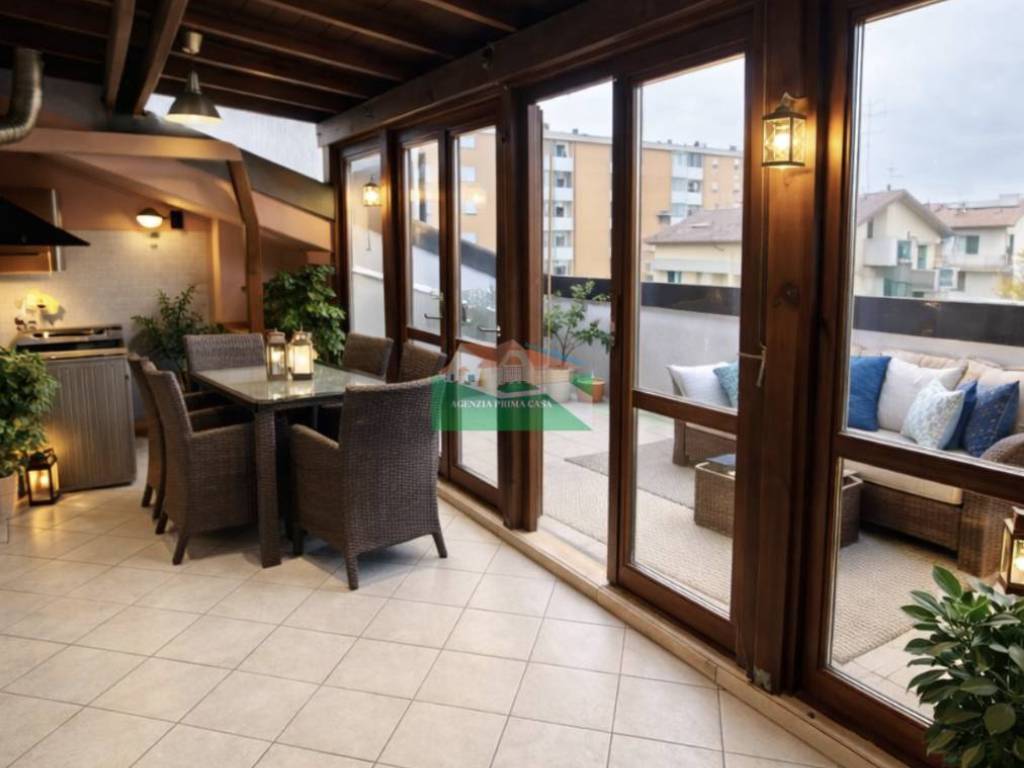 casa indipendente in vendita a Ravenna in zona Classe