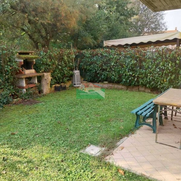 appartamento in vendita a Ravenna in zona Lido di Dante