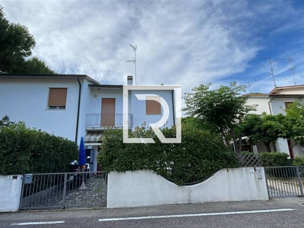 appartamento in vendita a Ravenna in zona Punta Marina Terme