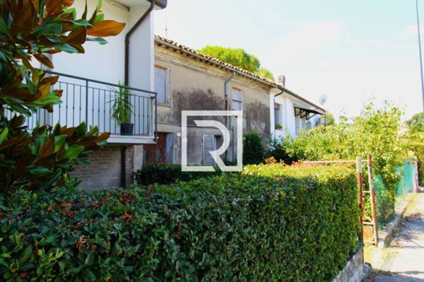 casa indipendente in vendita a Ravenna in zona San Michele