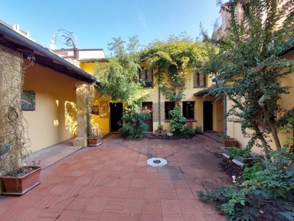 casa indipendente in vendita a Ravenna in zona Centro Storico