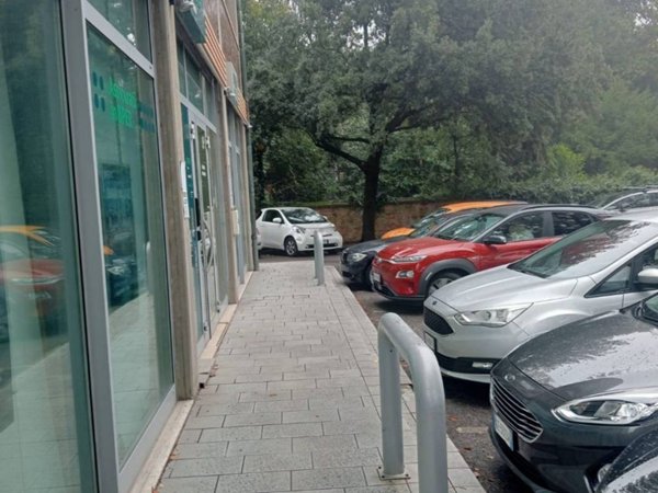 negozio in vendita a Ravenna