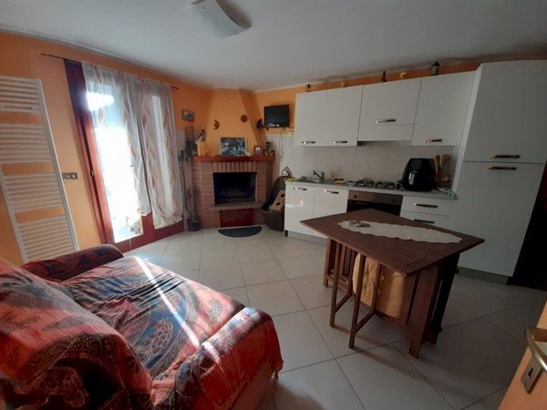 casa indipendente in vendita a Ravenna in zona Classe