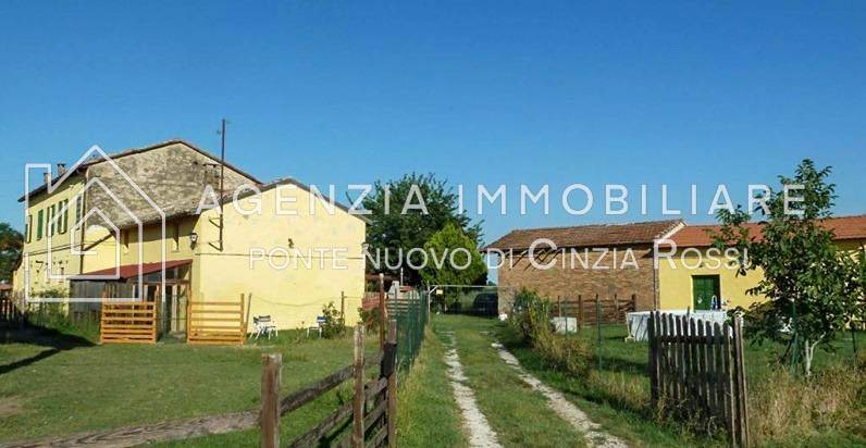 casa indipendente in vendita a Ravenna in zona Roncalceci