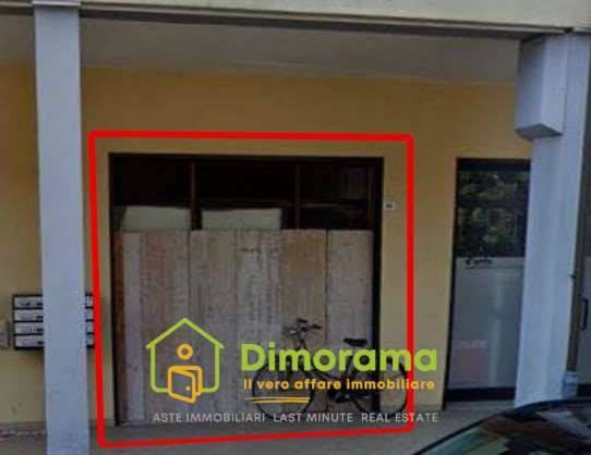 negozio in vendita a Ravenna