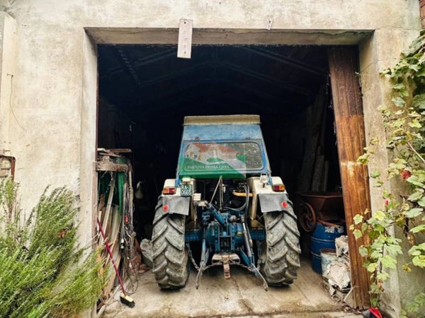 casa indipendente in vendita a Ravenna in zona Classe