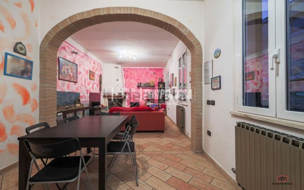 casa indipendente in vendita a Ravenna