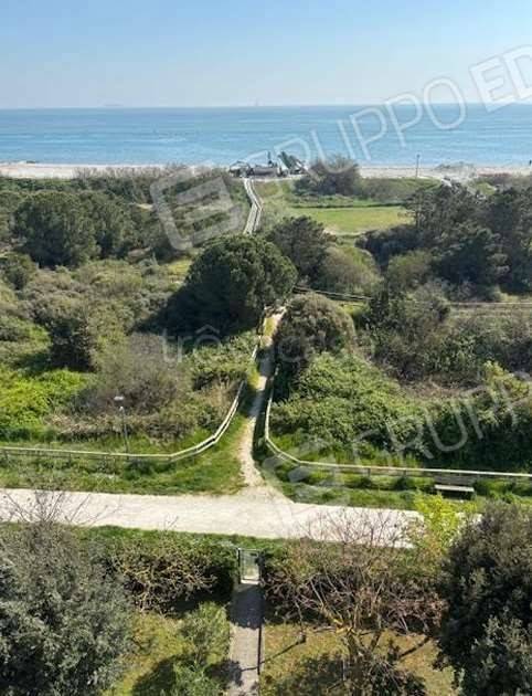 appartamento in vendita a Ravenna in zona Lido Adriano