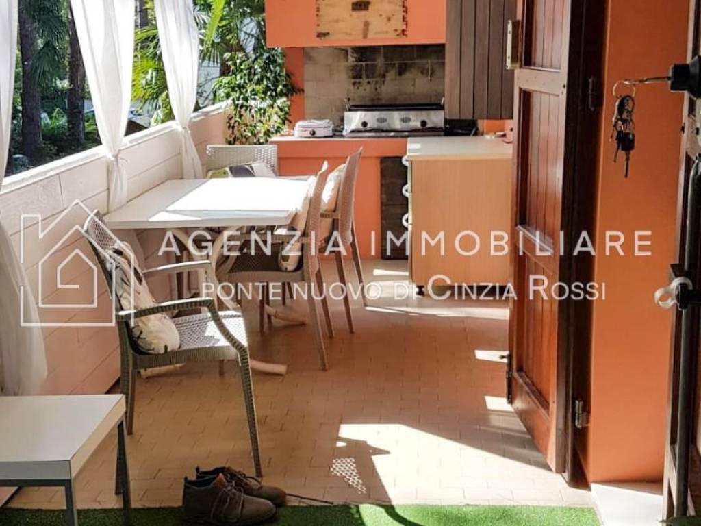 casa indipendente in vendita a Ravenna in zona Centro Storico