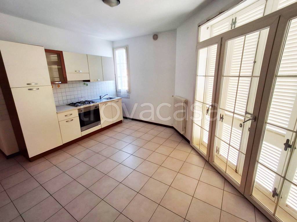 appartamento in vendita a Ravenna in zona Gambellara