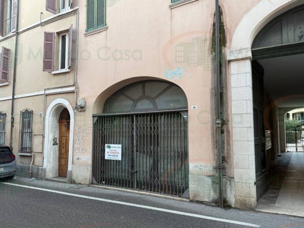 negozio in vendita a Ravenna in zona Centro Storico