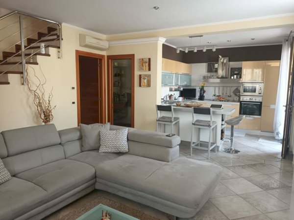 casa indipendente in vendita a Ravenna in zona Ponte Nuovo