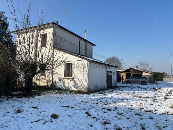 casa indipendente in vendita a Ravenna in zona San Marco