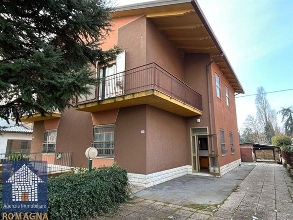 casa indipendente in vendita a Ravenna in zona Classe