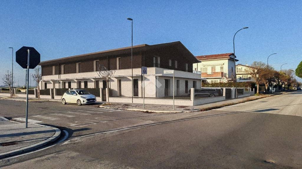 casa indipendente in vendita a Ravenna in zona Castiglione di Ravenna