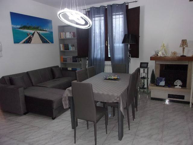 casa indipendente in vendita a Ravenna in zona Centro Storico