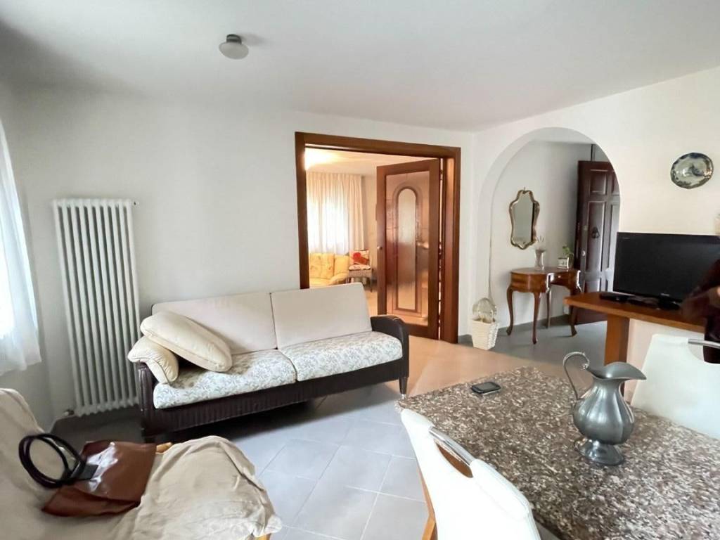 casa indipendente in vendita a Ravenna in zona Punta Marina Terme