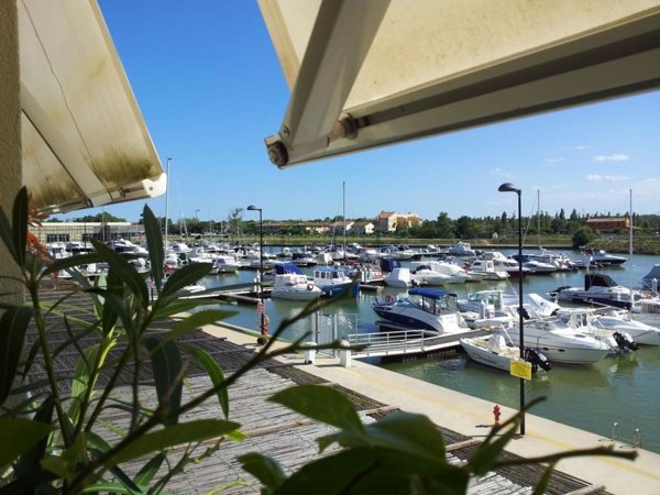 appartamento in vendita a Ravenna in zona Casal Borsetti