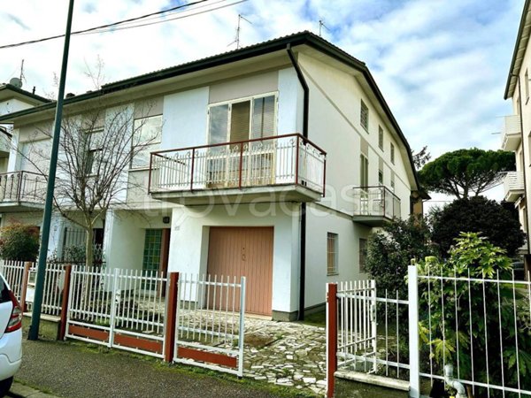 casa indipendente in vendita a Ravenna
