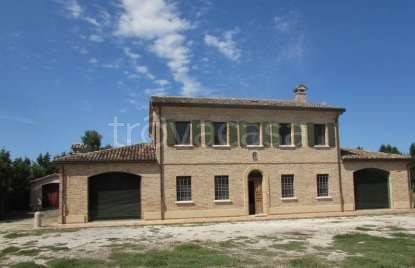 casa indipendente in vendita a Ravenna in zona San Zaccaria