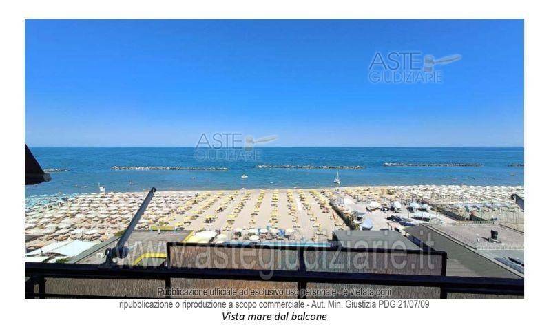 appartamento in vendita a Ravenna in zona Lido di Classe