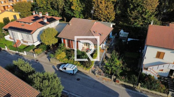 casa indipendente in vendita a Ravenna in zona Santo Stefano