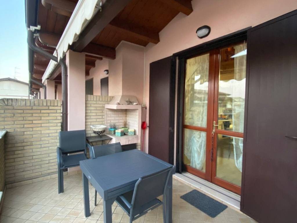 appartamento in vendita a Ravenna in zona Lido di Classe