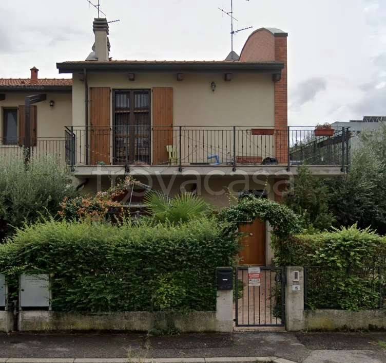 casa indipendente in vendita a Ravenna
