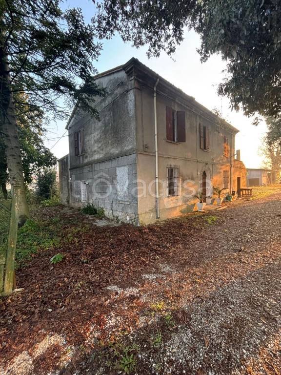 casa indipendente in vendita a Ravenna in zona San Pietro in Campiano
